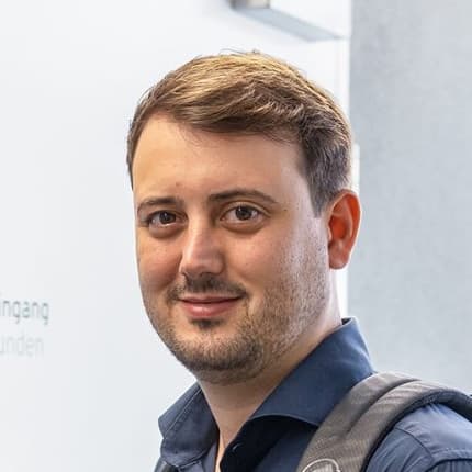 Porträtfoto von Jonas Kreis